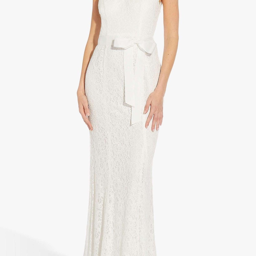 Adrianna Papell Cream Sleeveless V-neck Wedding Gown